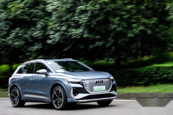 奥迪Q4 e-tron，会传递态度的纯电SUV