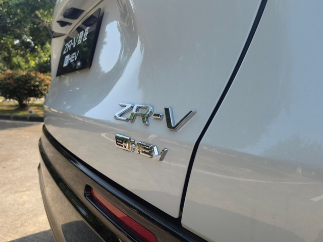 张扬和沉稳其实不矛盾？试驾本田ZR-V致在e:HEV