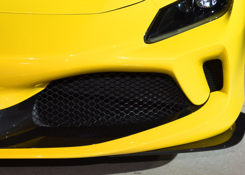 2020款法拉利F8 Spider