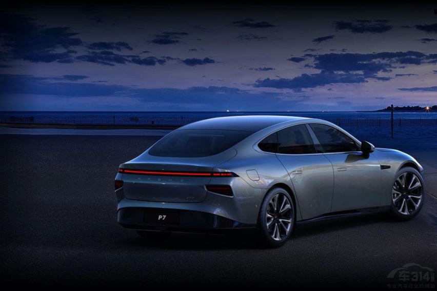 Model 3对比阿尔法S和小鹏P7你中意谁？