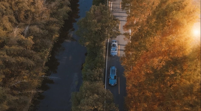 油耗进入4升时代！吉利中国星智擎引领燃油车“跃升一代”