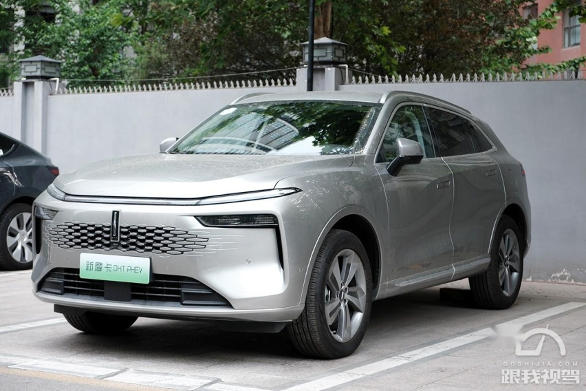 售23.18万元，新摩卡DHT-PHEV两驱长续航上市，理想L7慌了吗