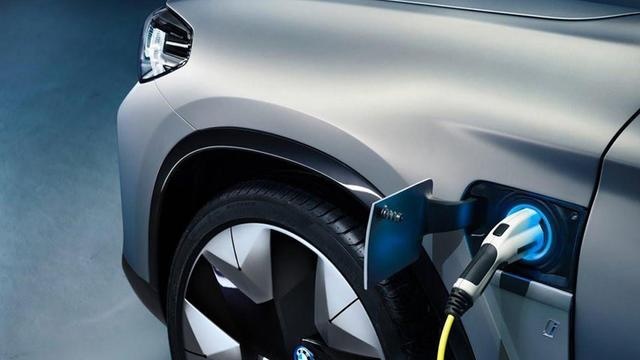 你见过这样的“油改电”？技术解析宝马第五代eDrive