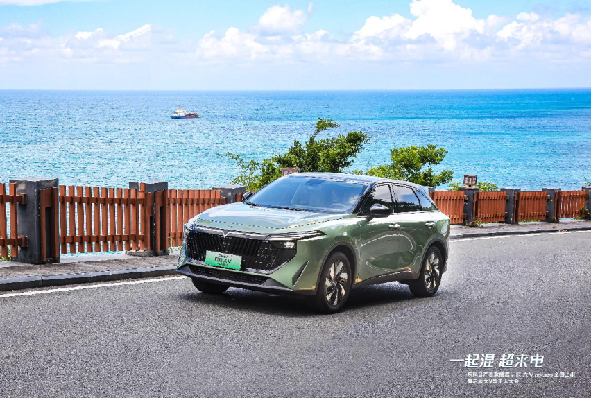 启辰大V DD-i超混动小钢炮11.89万元-14.99万元上市