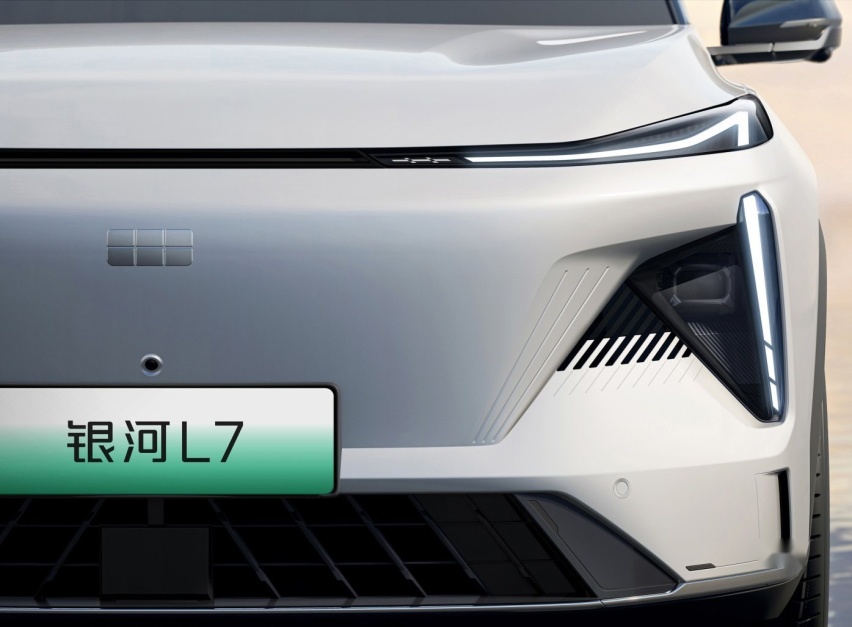 续航1370公里/6.9秒破百！吉利推高端SUV 能击败比亚迪？