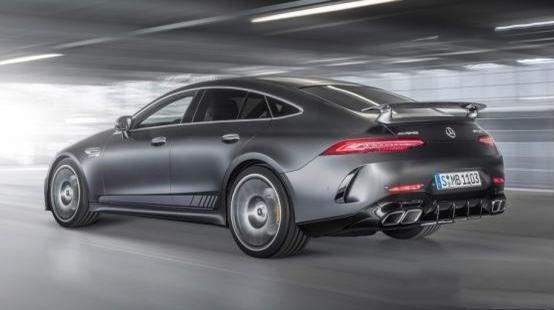 AMG GT63s刷新纽北四门房车圈速新纪录，它怎么做到的？