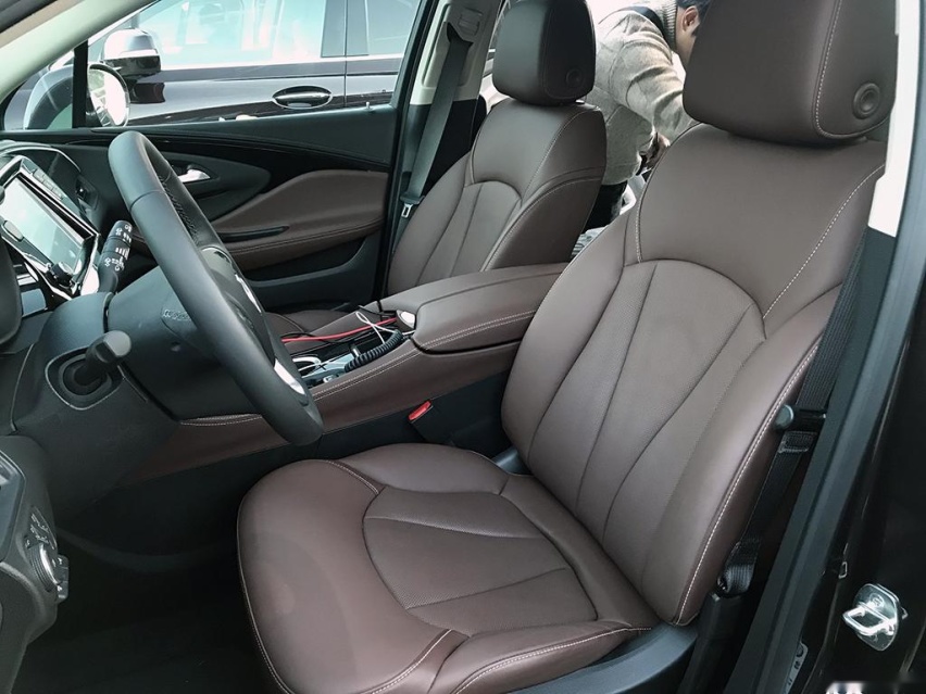 紧凑型SUV的价格买中型SUV，实拍2020款昂科威28T