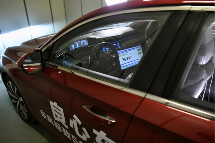 一“撞”成名 标致508L被称为“良心车”的所以然