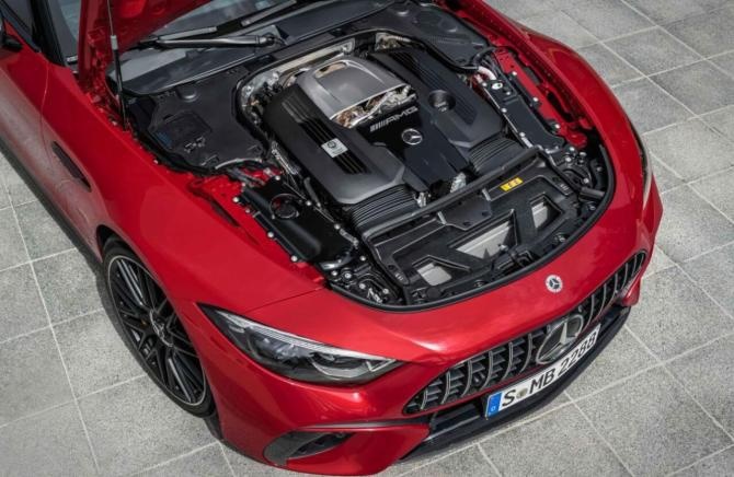 新知达人, V8动力+零百3.6秒 新梅赛德斯-AMG SL首发 4座版