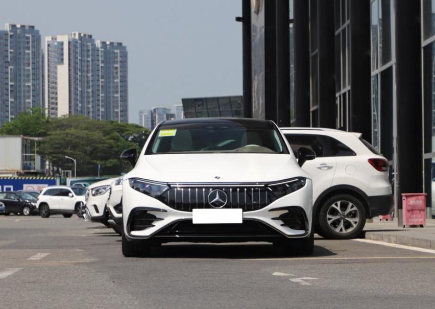 被特斯拉嘲笑的奔驰AMG EQS，推出了新车