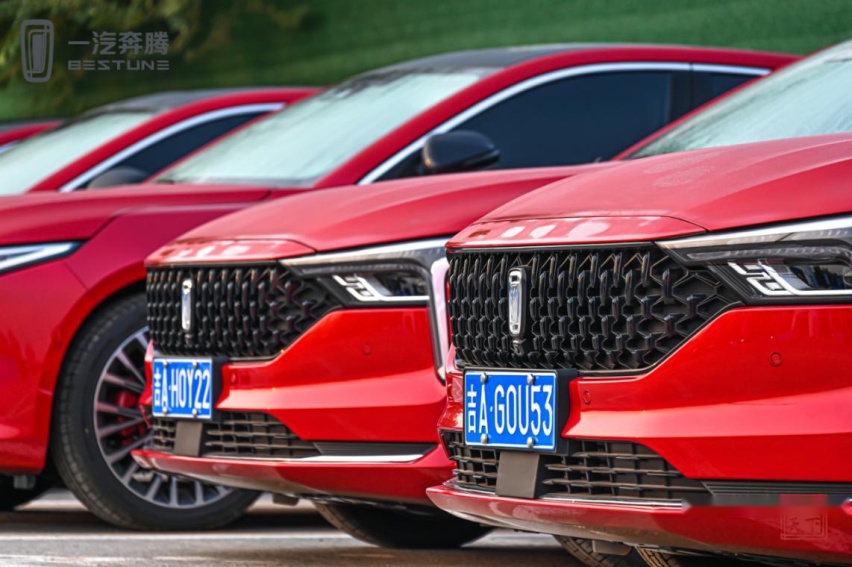 上得了厅堂下得了厨房，15万级“年轻奶爸神车”该选谁？
