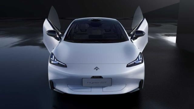 地球最低风阻，Hyper GT冲Model 3而来