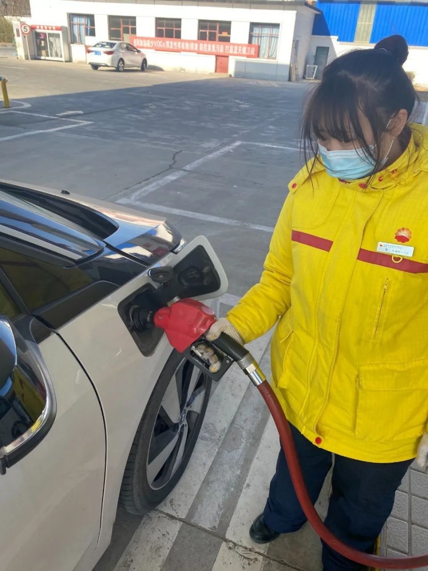 BMW i3 ：回到未来