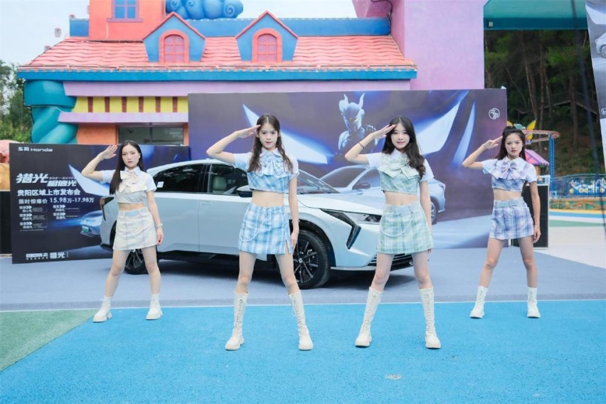 https://r.sinaimg.cn/large/article/a6c10f42f7bd000dd93d7c604fa6d35c