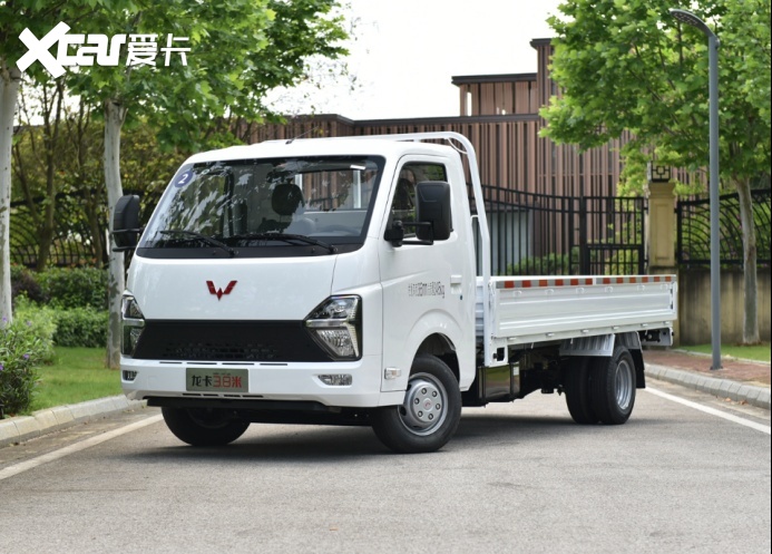 五菱又推出一款新车，货箱达3米8，能进城拉货，对标长安跨越者D5