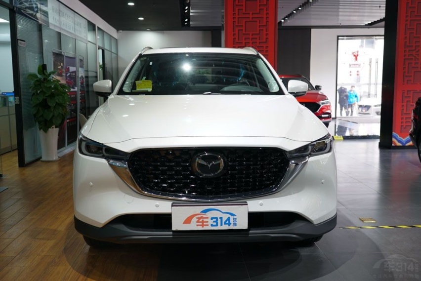 20万买车，选新款马自达CX-5还是福特锐际，孰优孰劣？