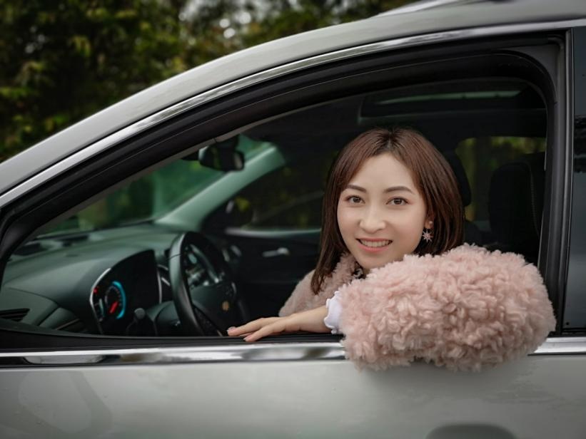80后美女换车记 ▏入手雪佛兰探界者，原来这枚硬汉才是真爱！