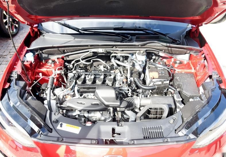 15万预算买1.5T紧凑型SUV，本田ZR-V/雪佛兰星迈罗怎么选？