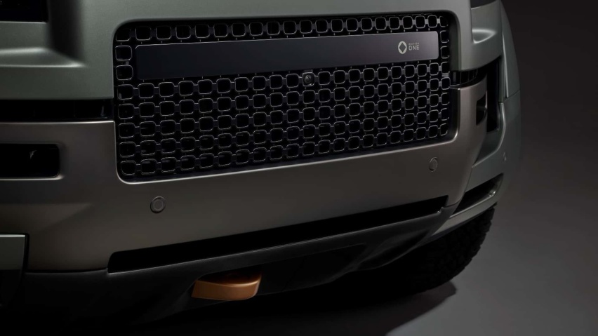 路虎卫士新版本即将上市 搭载宝马4.4T V8发动机 百公里加速3.8