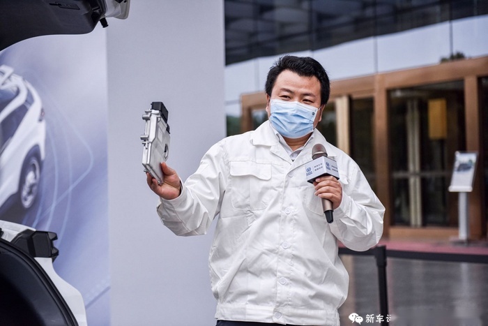 开车可以玩手机！长安完成国内首个L3量产体验