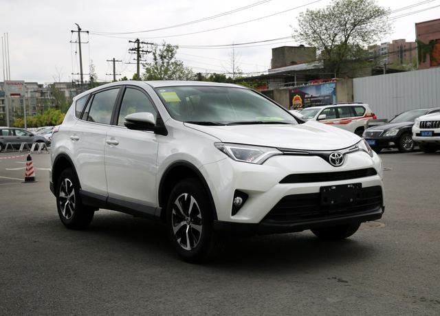 持币15万元买SUV，你选
