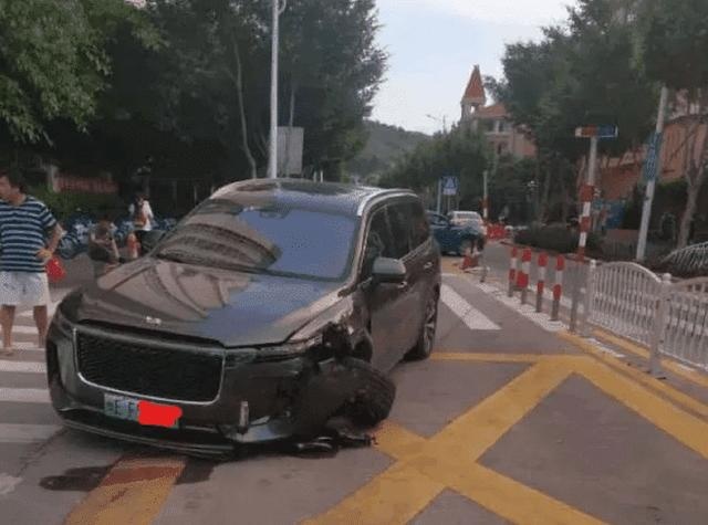 理想汽车遭遇