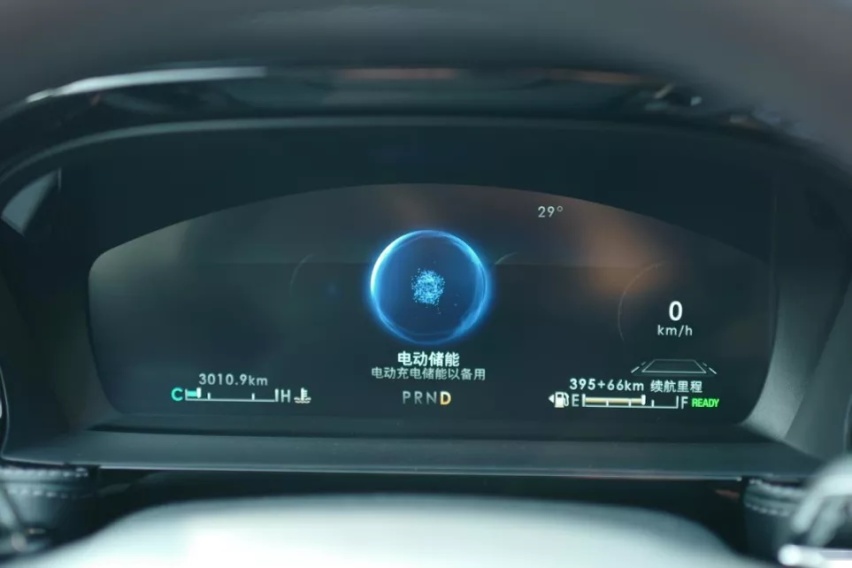 冒险家推出混动版，林肯一不小心造了辆性能车