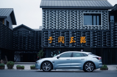 对比蔚来ET7和极氪001，谁带来的体验更好？