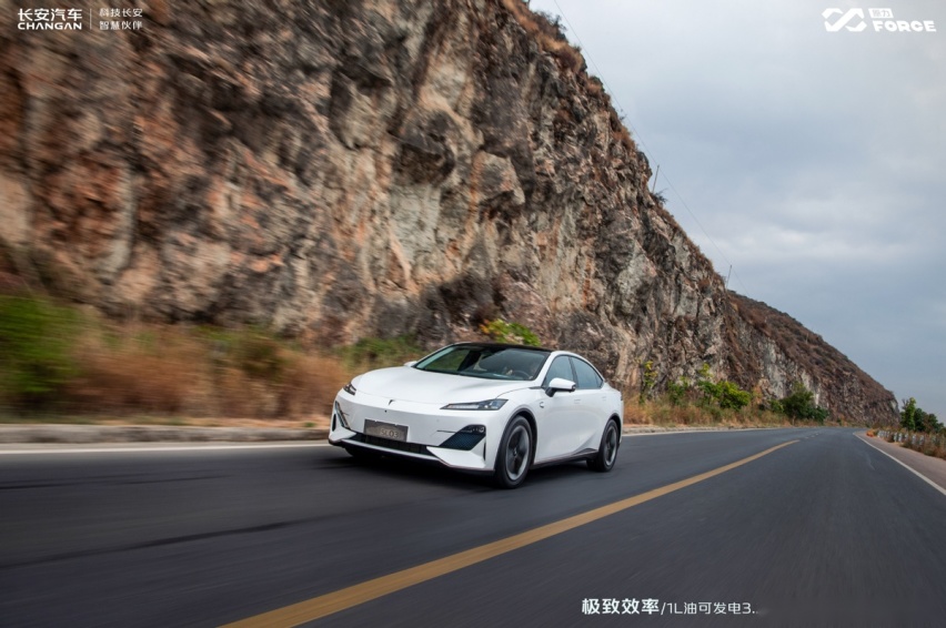 联合引擎｜冬季续航1200km？这辆新能源车怎么做到的？