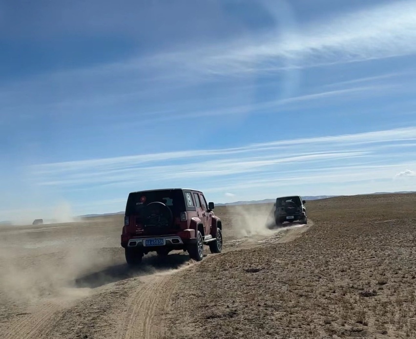 2.0T+8AT+分时四驱+两把锁！驾驶北京BJ40前往可可西里