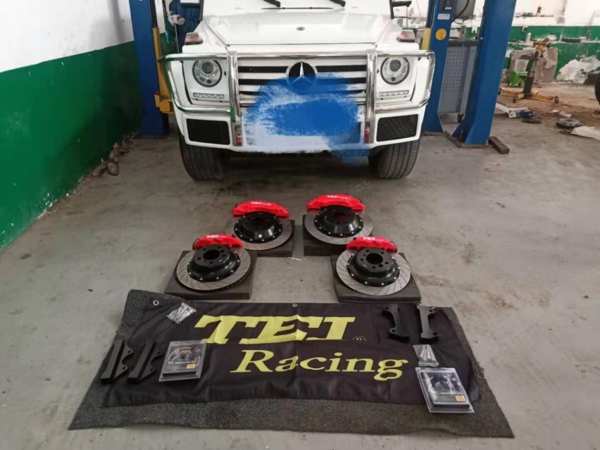 奔驰G350升级TEI Racing竞技版高性能刹车改装案例