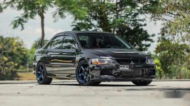 可能是国内最晚上牌的EVO 9，车主却买来家用代步