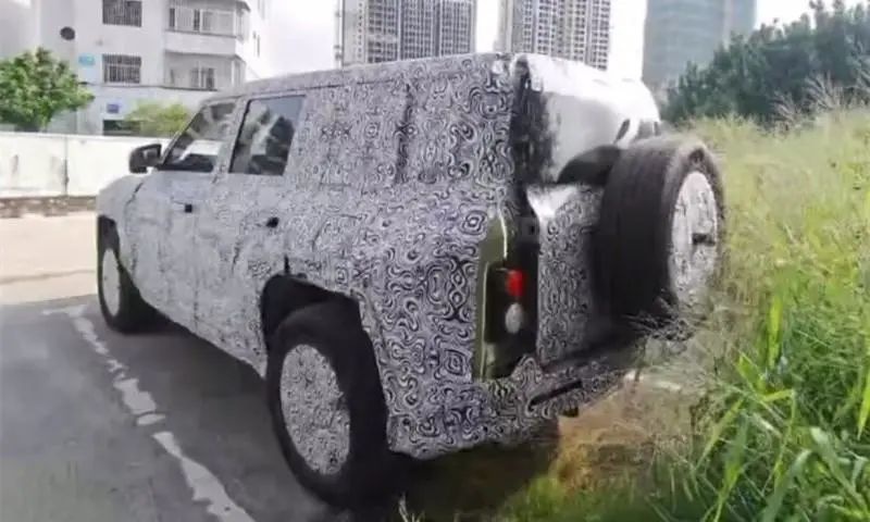 比亚迪百万级豪车品牌诞生，定名“仰望”，首款车主打硬派越野