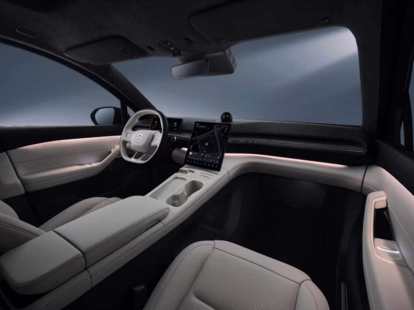 30万级家用SUV，全新蔚来ES6 和理想L7怎么选？