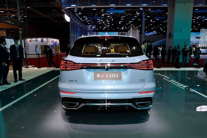 2023款红旗HS5上市，18.38万元起售，能否抵挡新能源车型冲击？