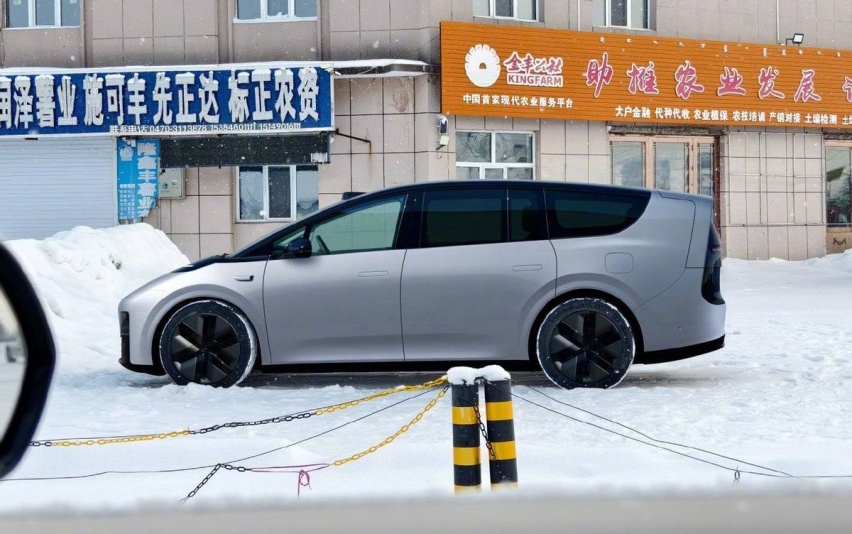 套娃MEGA，理想全新旗舰SUV谍照曝光，MPV变SUV后就能畅销？