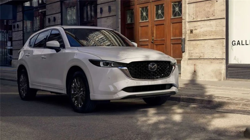 马自达新款CX-5官图发布，小鹏P5、哈弗新款H9上市…丨今日车闻