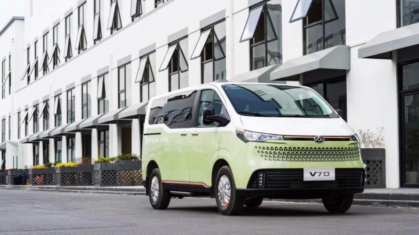 上汽大通MAXUS“新生代跨界车”V70新途 精英版开启预售！
