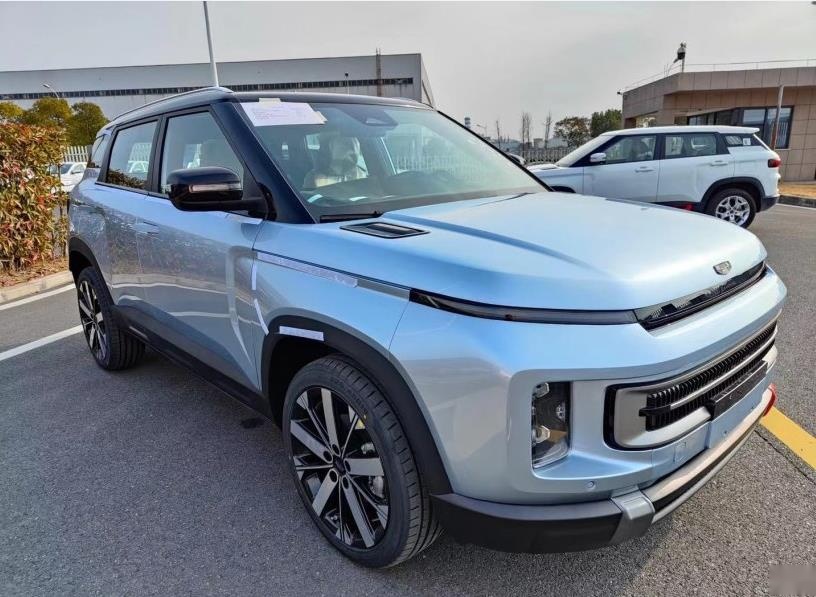 高颜值新品SUV，吉利ICON巧克力版，闪亮登场！