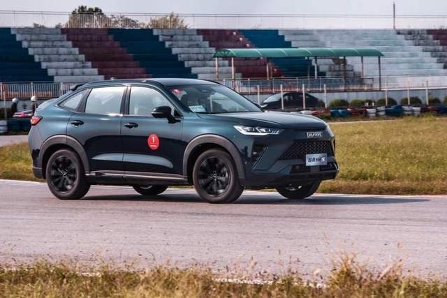 人类高质量运动SUV 深度试驾哈弗H6S
