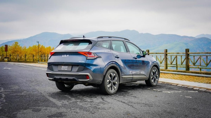 韩系全新SUV，混合动力加持！起亚狮铂拓界试驾
