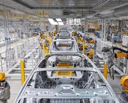 特斯拉降价救市？小鹏降价都不行？理想投入百亿研发？
