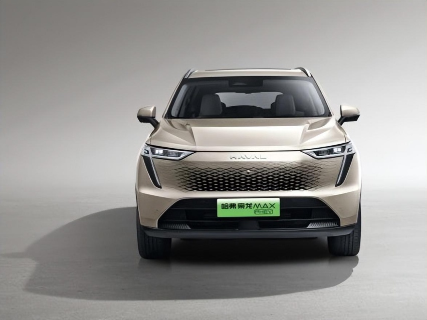 四驱车卖出两驱价！15.98万起的哈弗枭龙MAX，如何狂虐合资SUV？