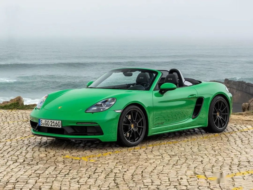 4.0L自吸+6挡手动，外媒抢先测718 GTS，评价是..