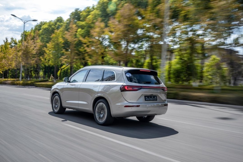 不到30万即可开箱车长超5米的大6座SUV？AITO问界M7它来了！
