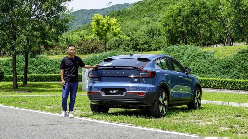 试驾沃尔沃C40纯电动车，比MODEL Y怎么样？