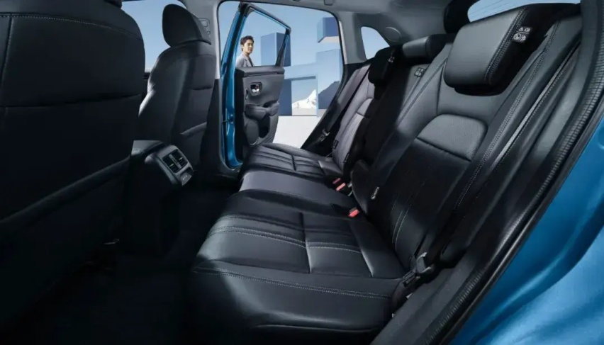 “都市爬山虎”Honda HR-V 年轻人的生活也要“热辣滚烫”