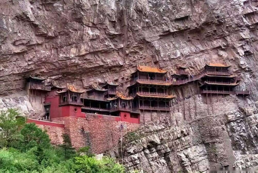 九大古都之一，容易错过的大同除了古迹还有火山