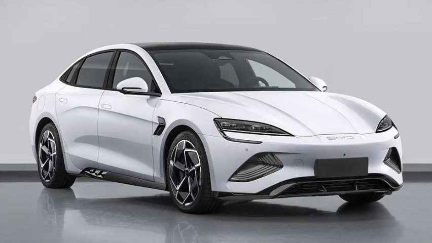 比Model 3便宜10万!长安深蓝SL03值不值?
