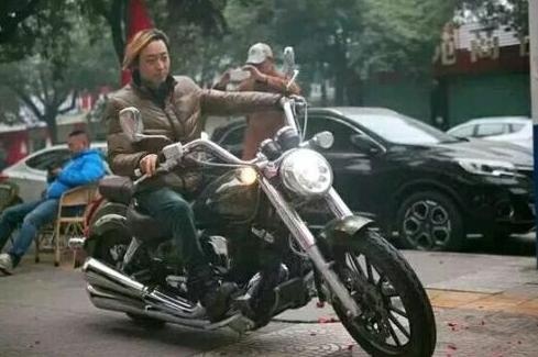 这家车企敢认第二，众泰不敢认第一，卖房卖厂卖球队就是卖不动车